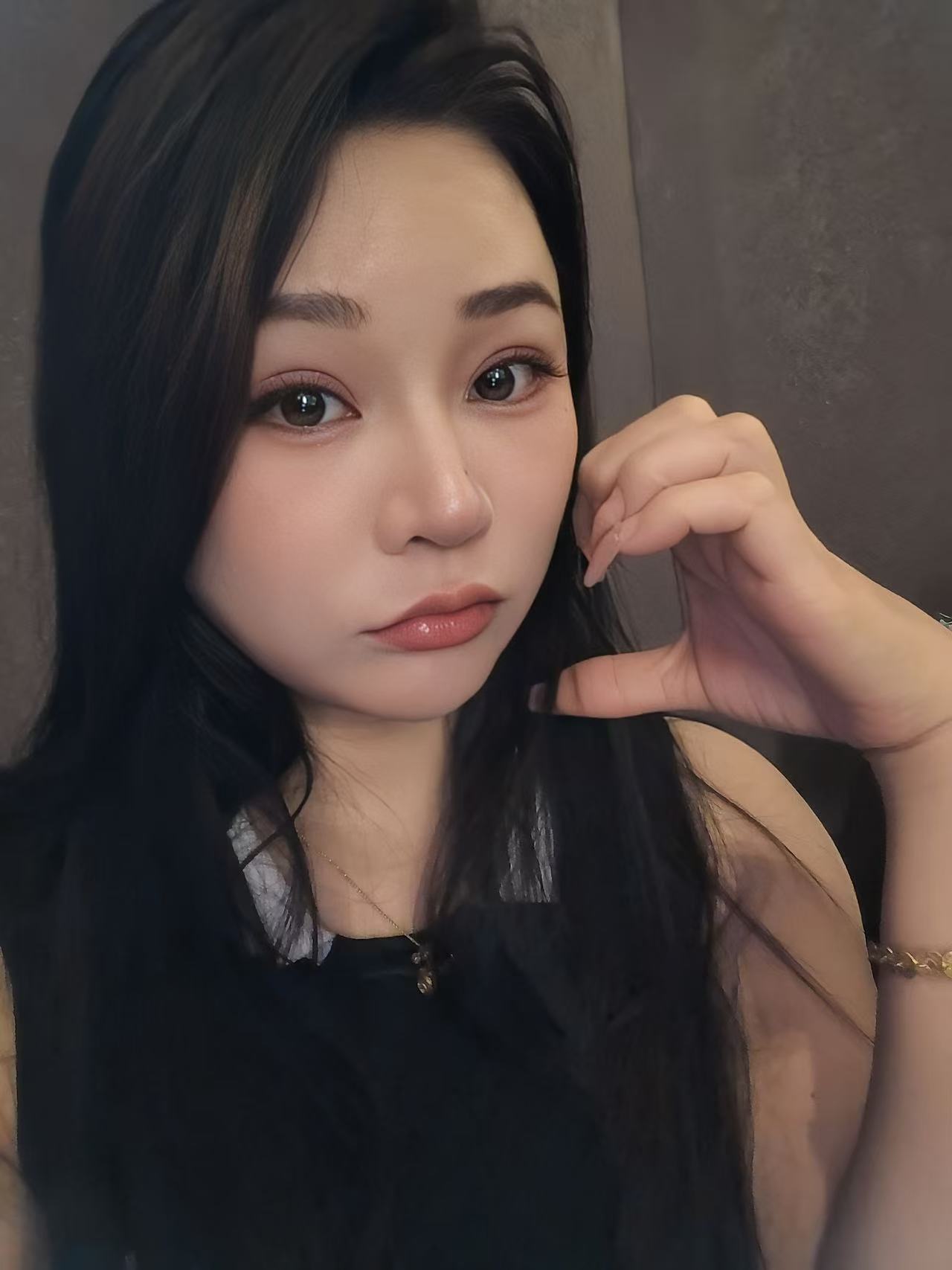 美艳兼职辣妹小太阳