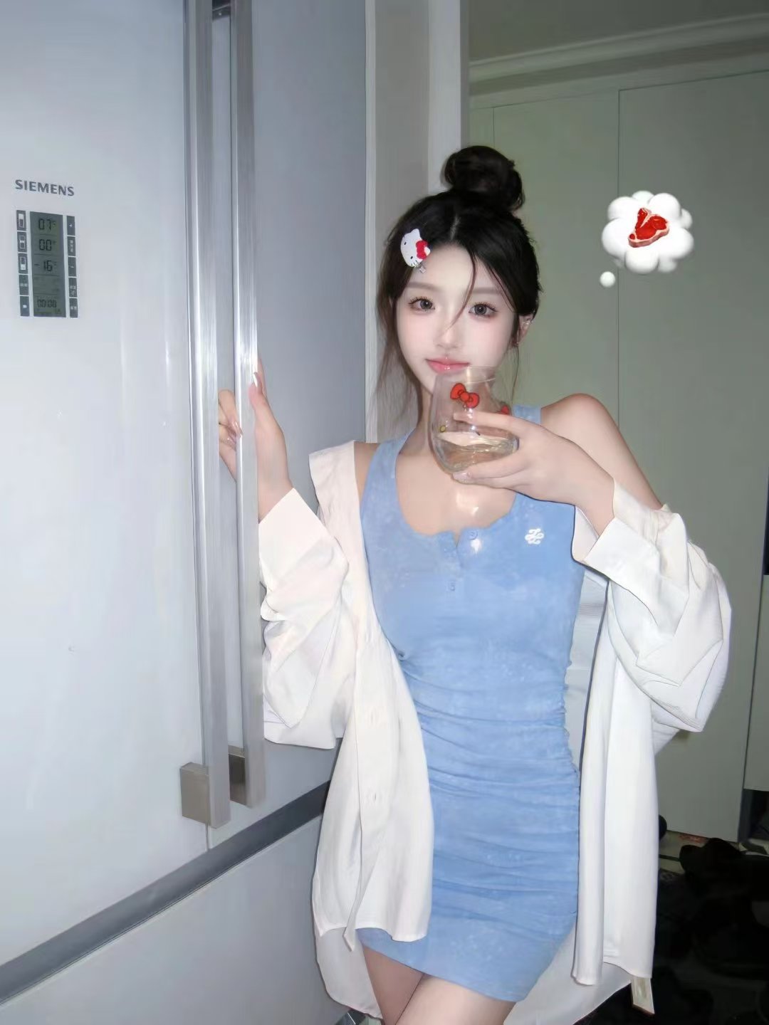 双流白嫩小女友静静