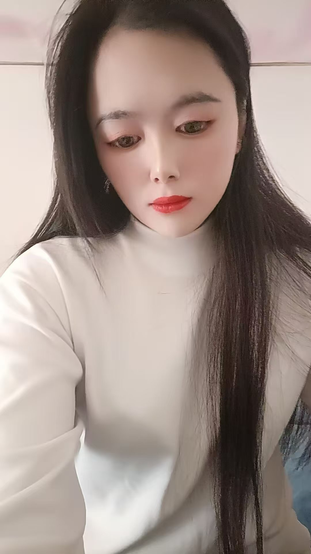 西山服务系小英子