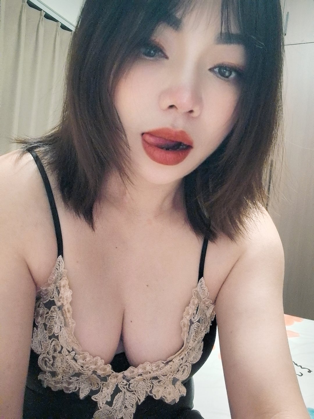 新牌坊欲望少妇洋洋