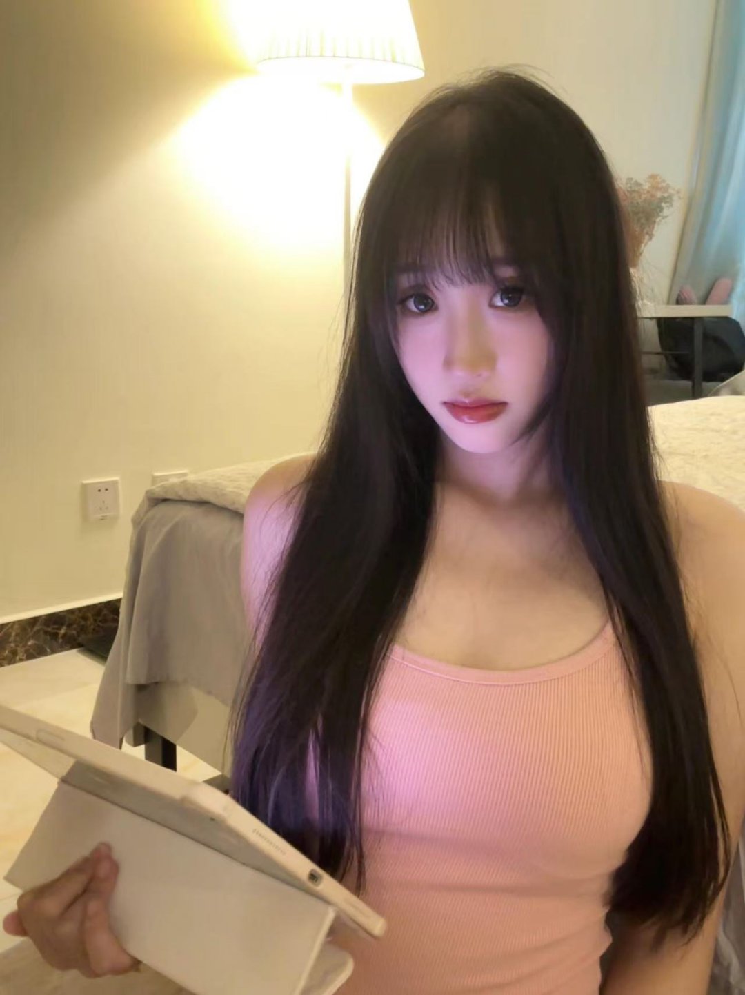 天河岗顶百脑汇科技大厦 欣欣