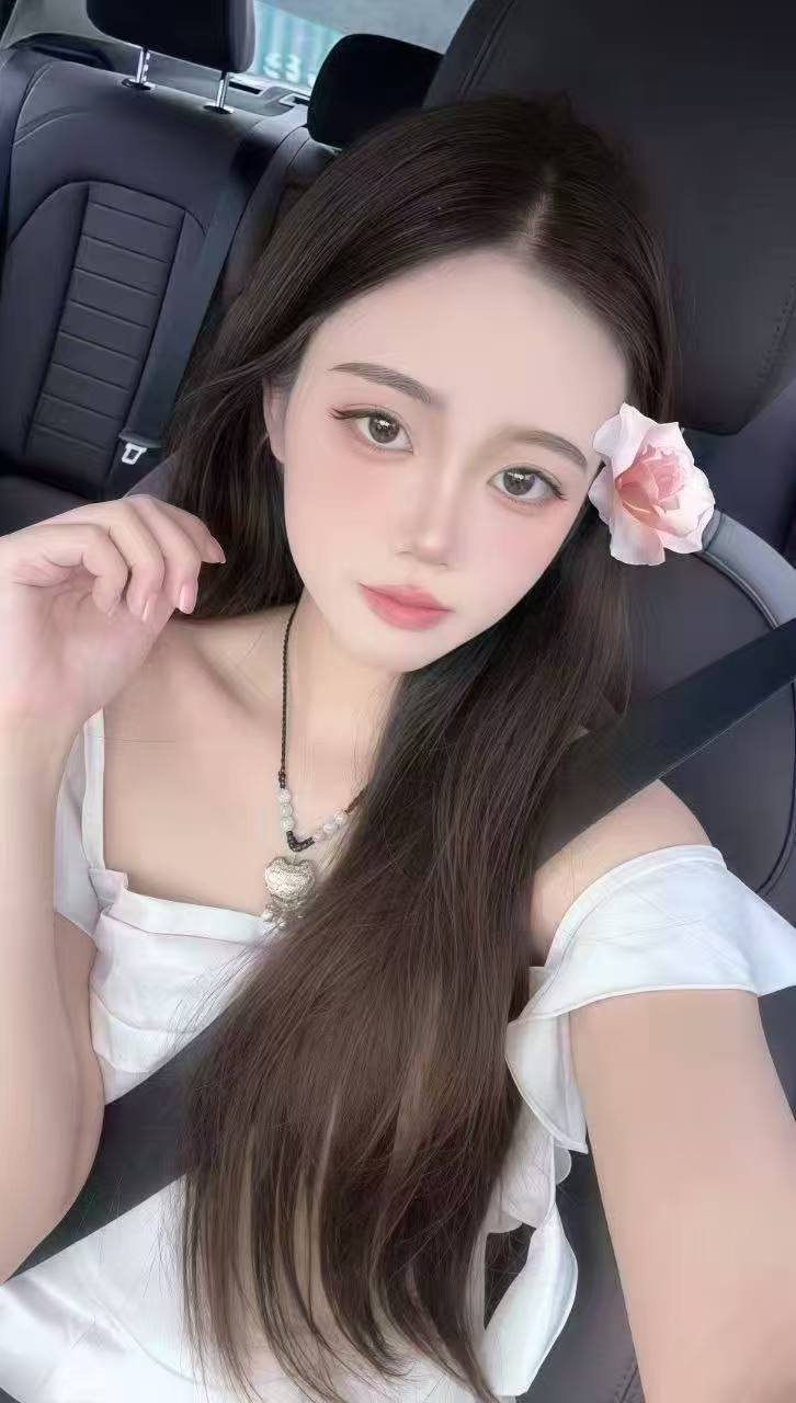 天河岗顶百脑汇科技大厦 丫丫