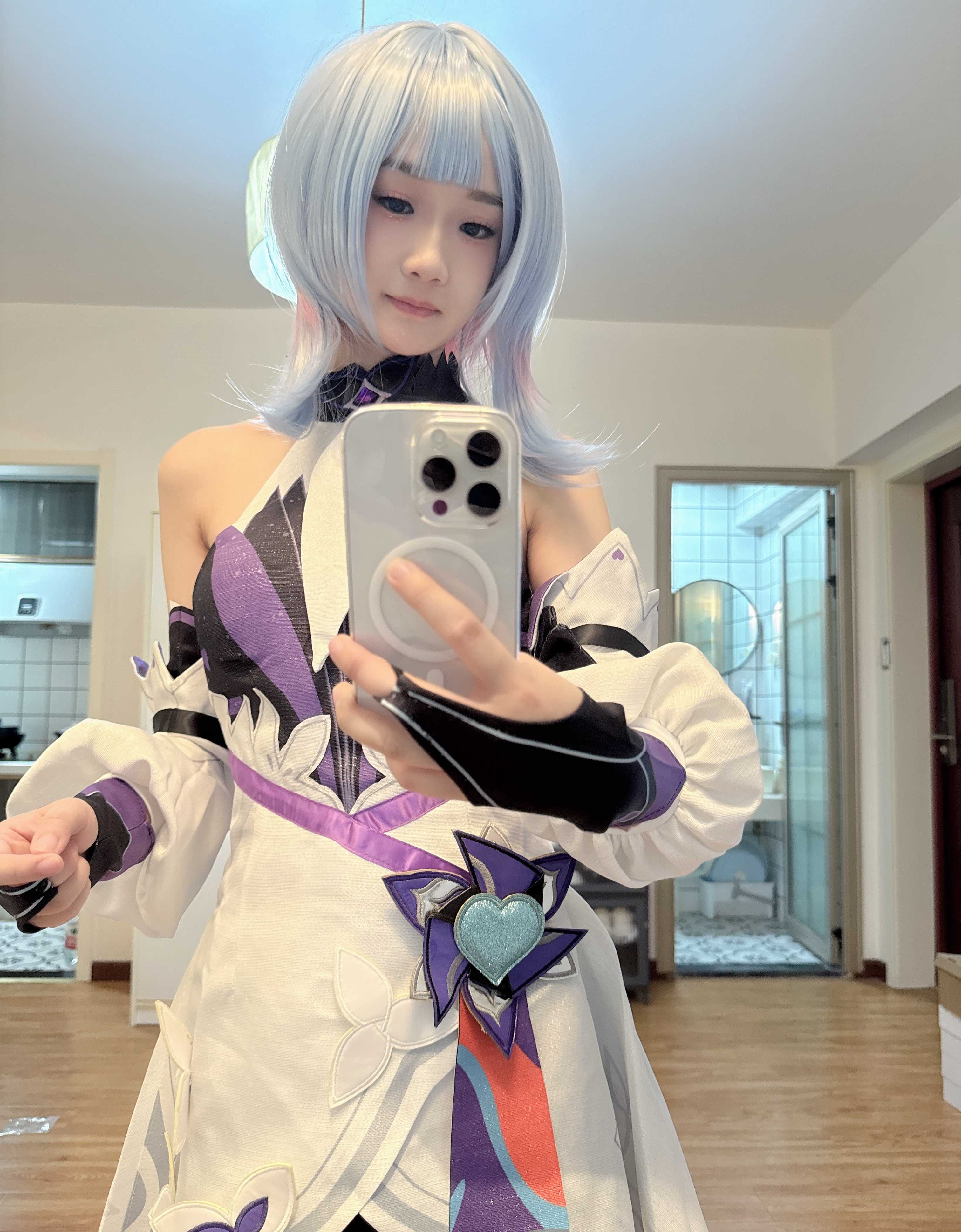 粉嫩cos萌妹小纯纯