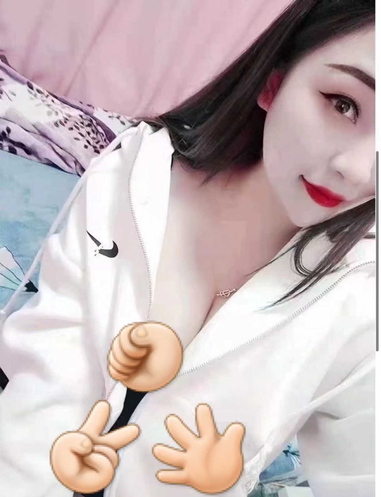 白云嘉禾望岗美少妇 欣欣