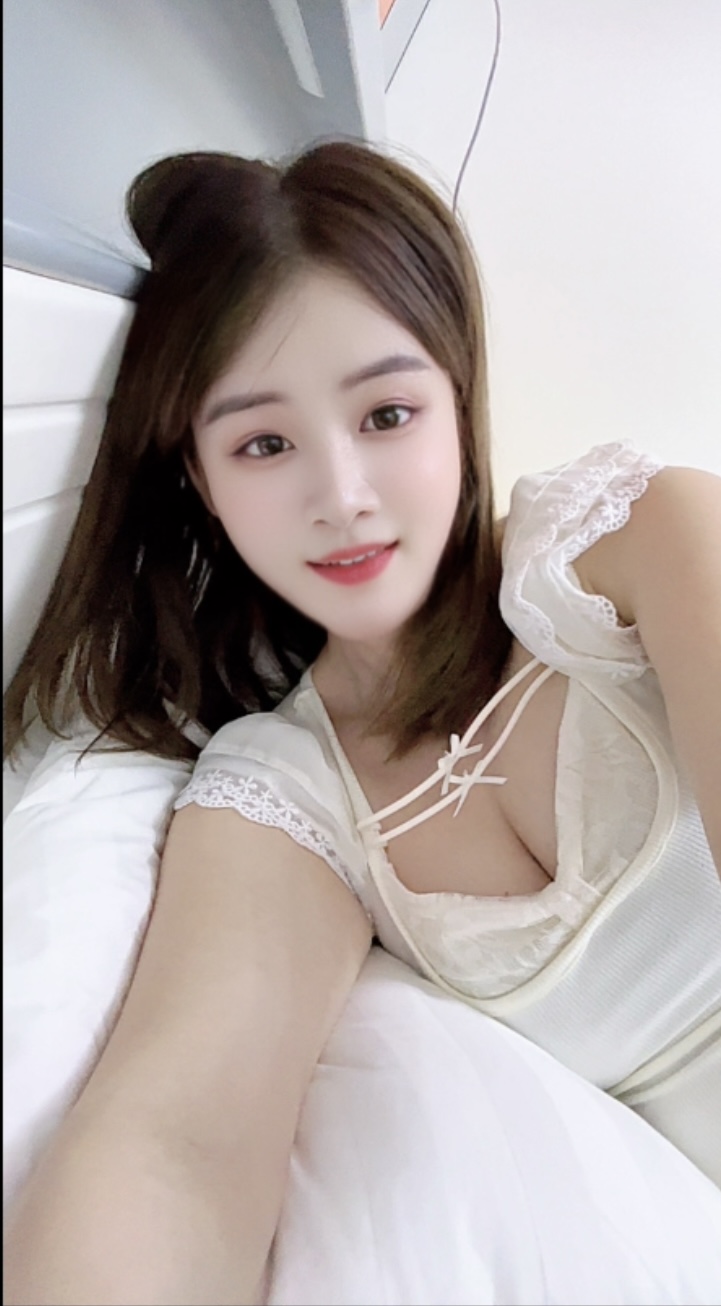 海珠燕岗新人小雅