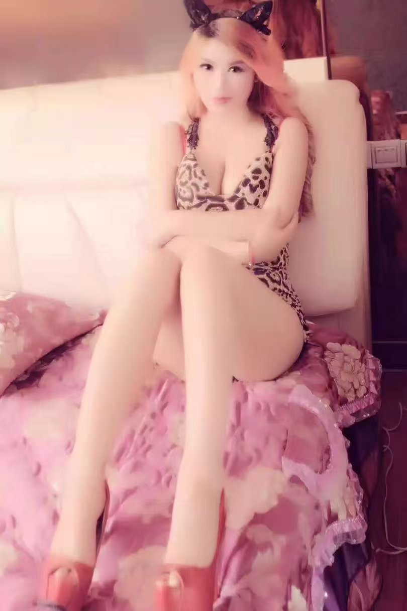 宝安沙井白虎欲女