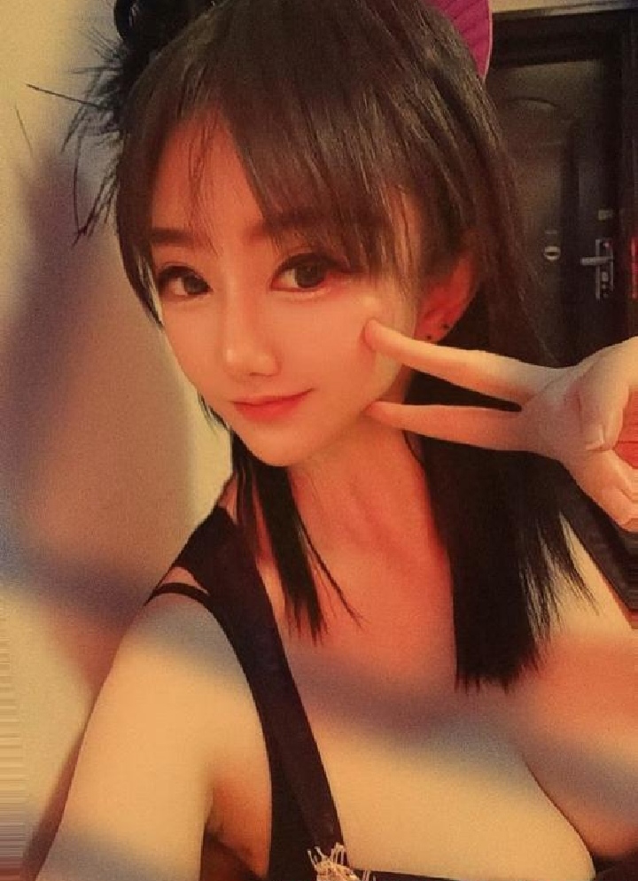 宝安白嫩美乳辣妹希希