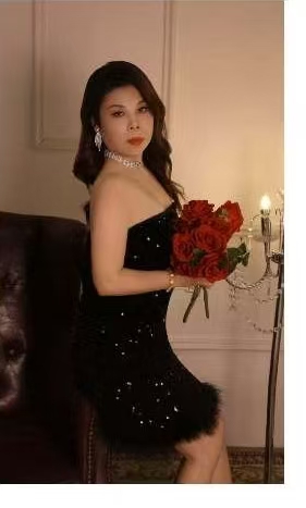 宝山丰乳少妇秋霞