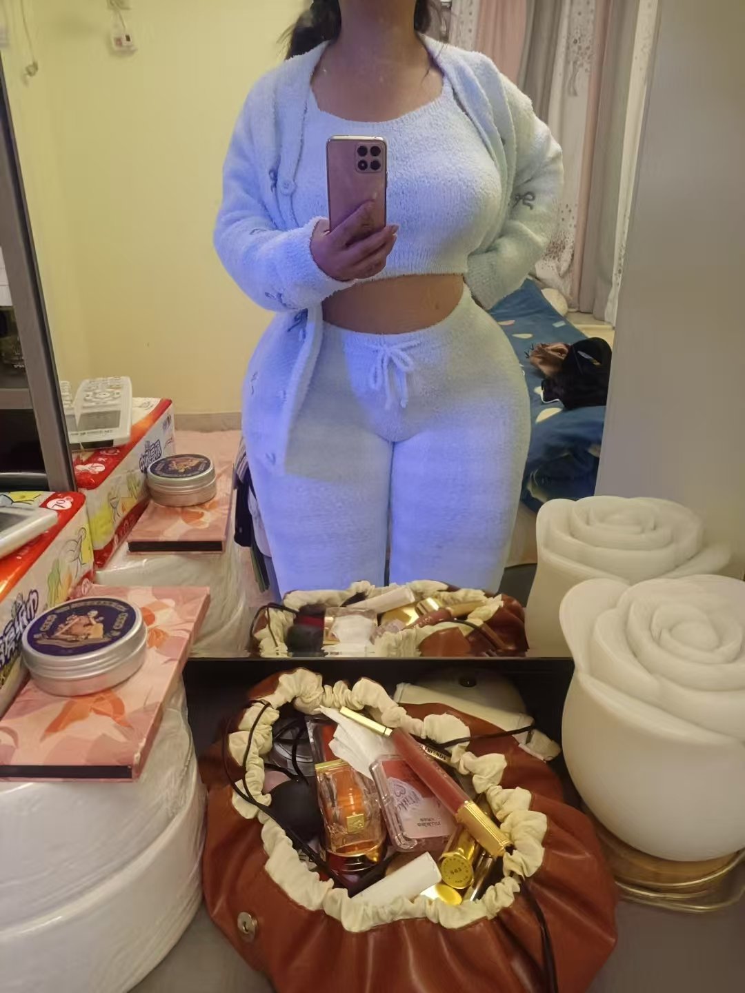 上城白嫩大奶牛优优