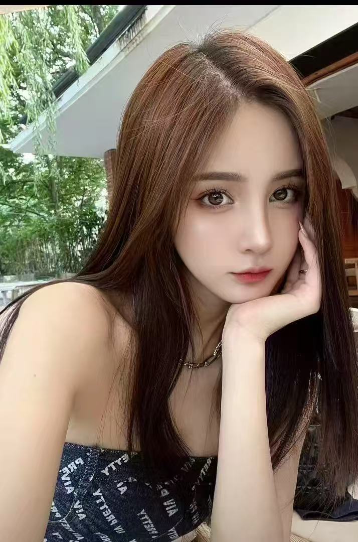 兼职白嫩甜妹微微