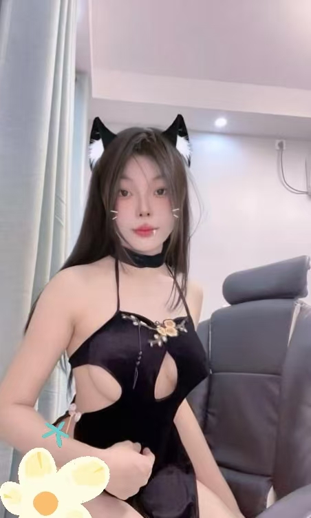 滨海情趣嫩妹小柳