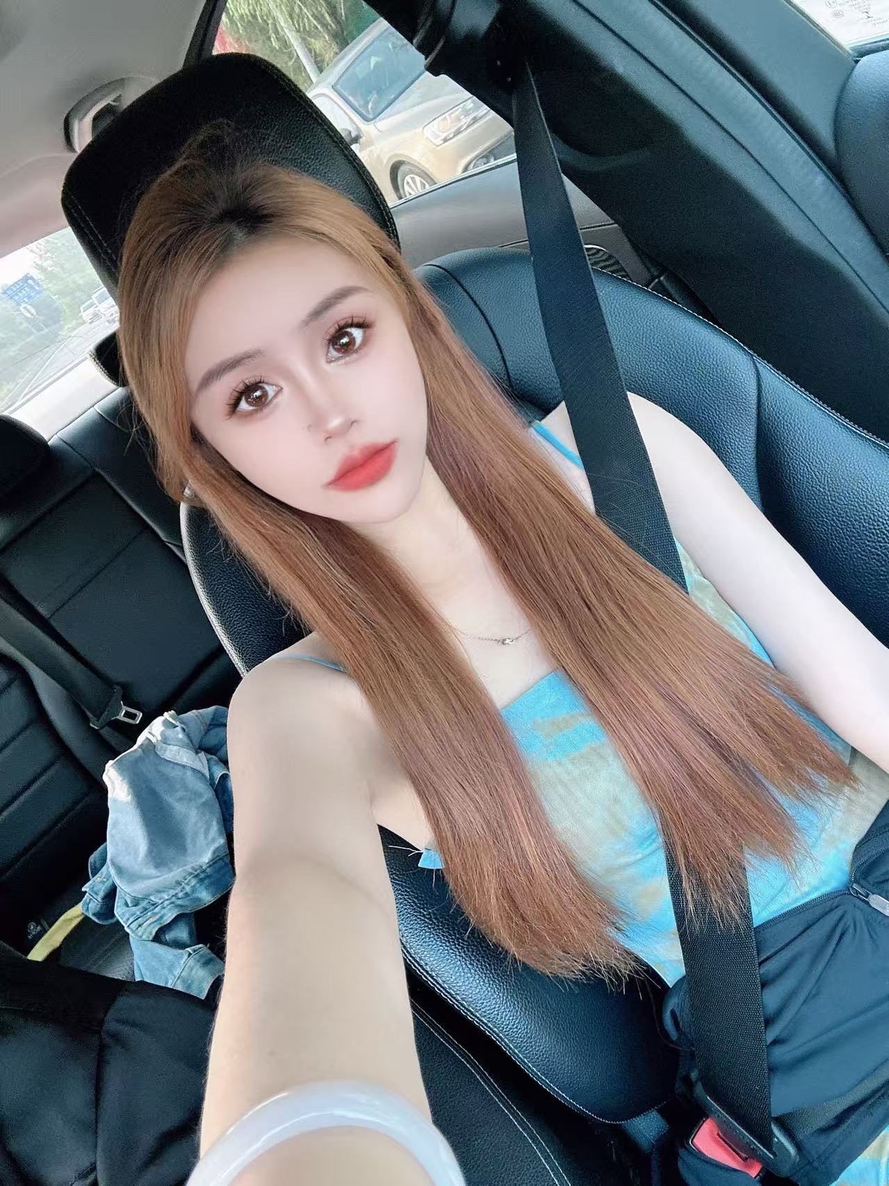 02年兼职小姐姐