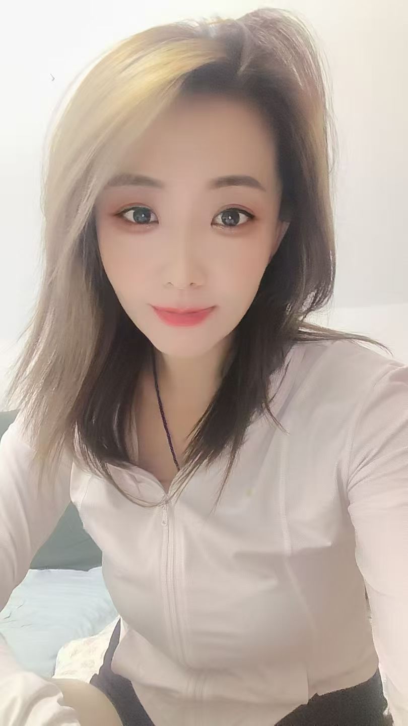 性感火辣的小姐姐