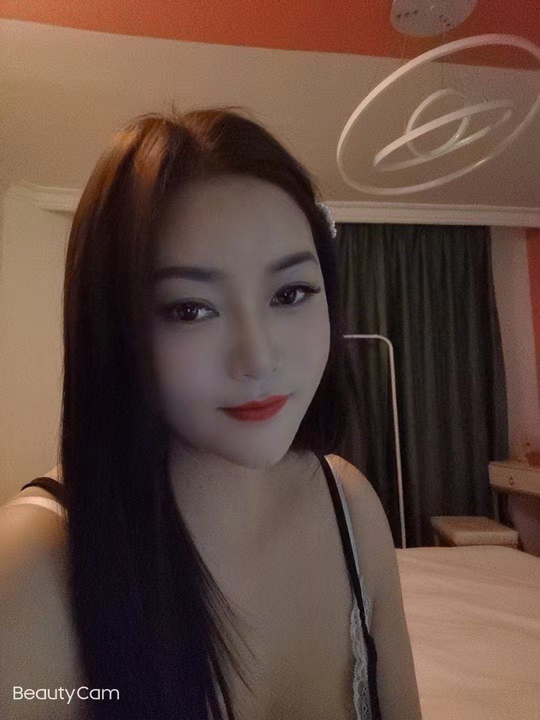 盘龙美乳辣妹茉莉