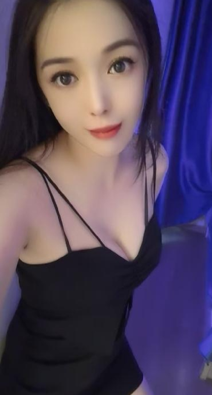 武侯美艳少妇依灵