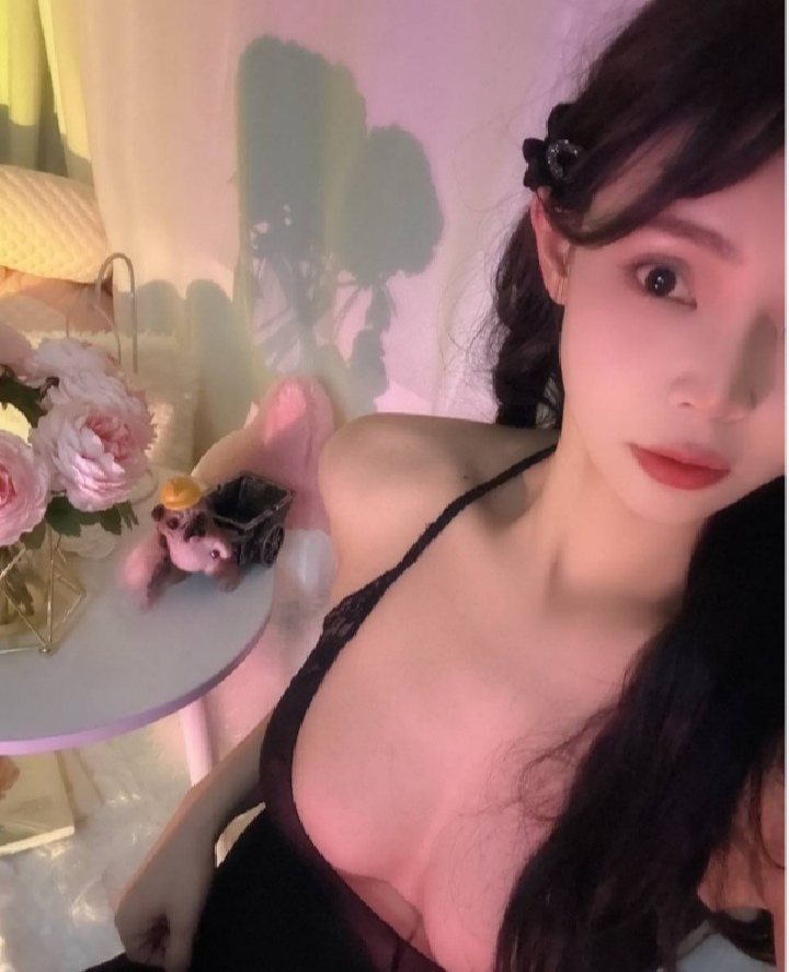 西青纯欲咪朵老师