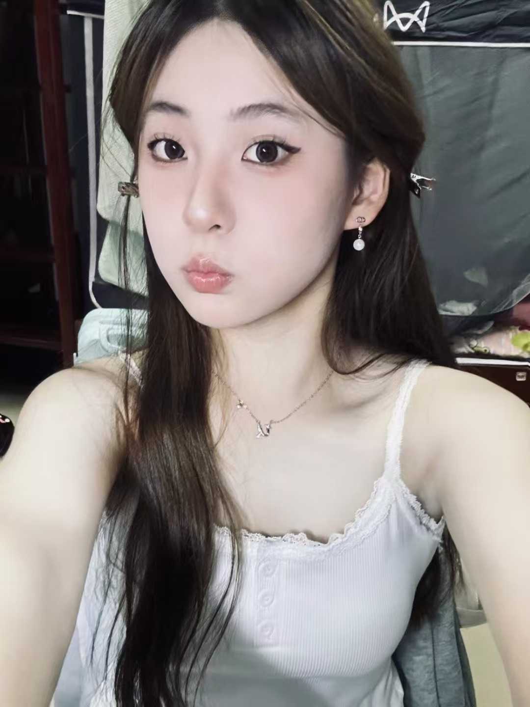 白云甜妹优优米