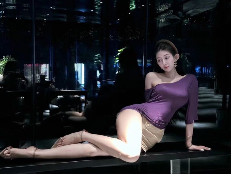 极品御姐瑜伽腻腻