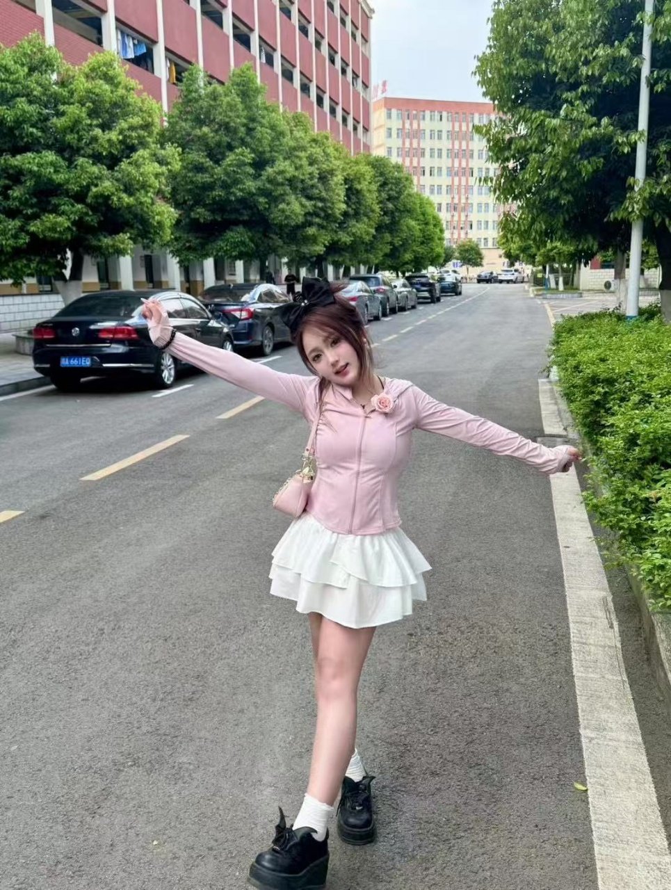 天河梅花园 06年小妹