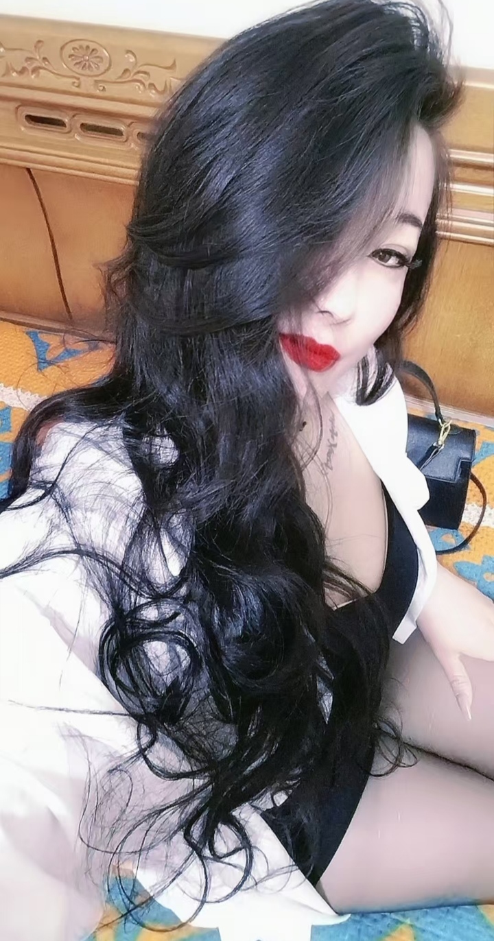 热辣魅惑小茜老师