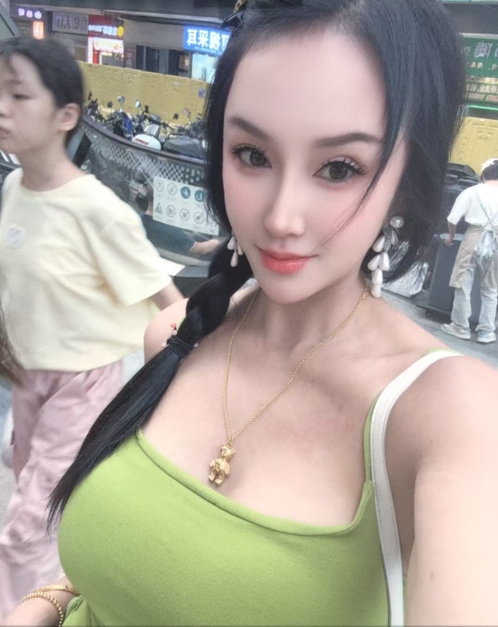 罗湖美乳小奶牛