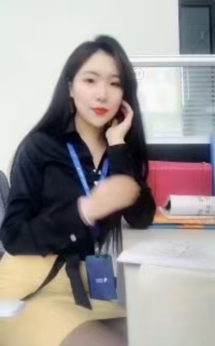 丰润撩人御姐夜玫瑰