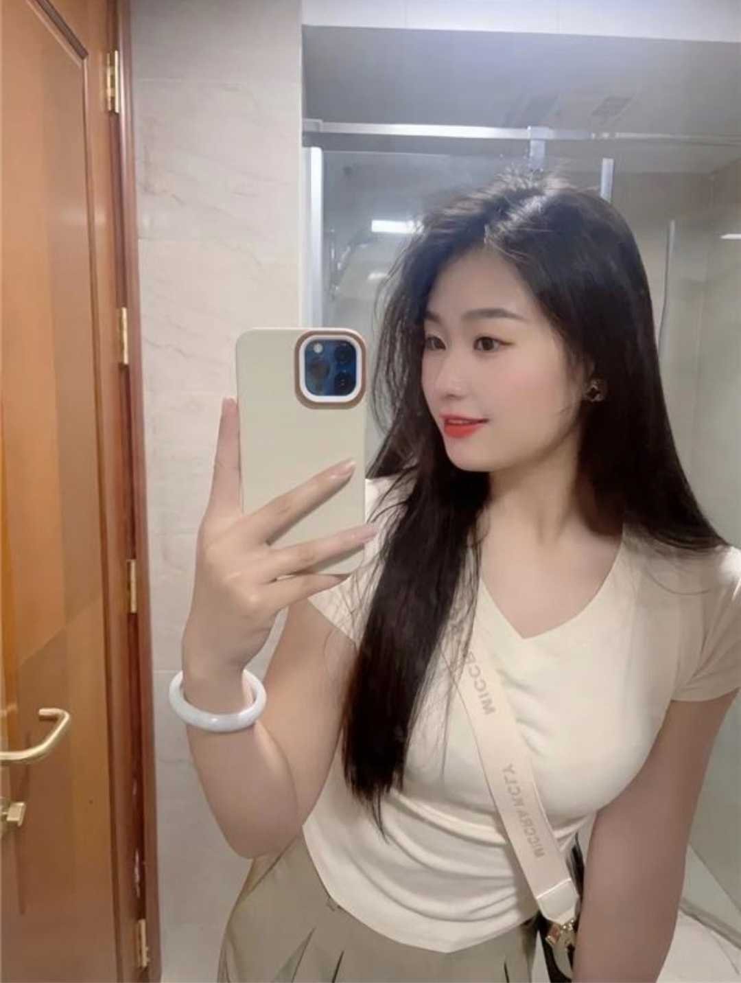 松江粉嫩性感小妖精