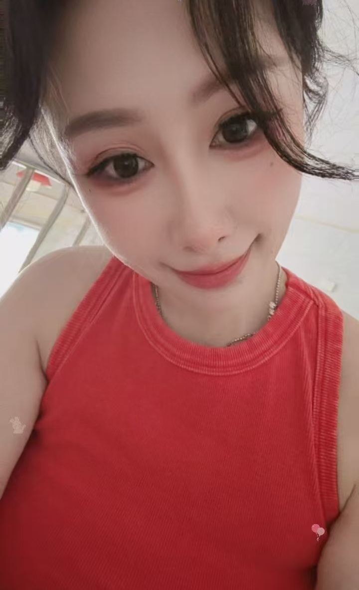 美乳妖精奥特曼