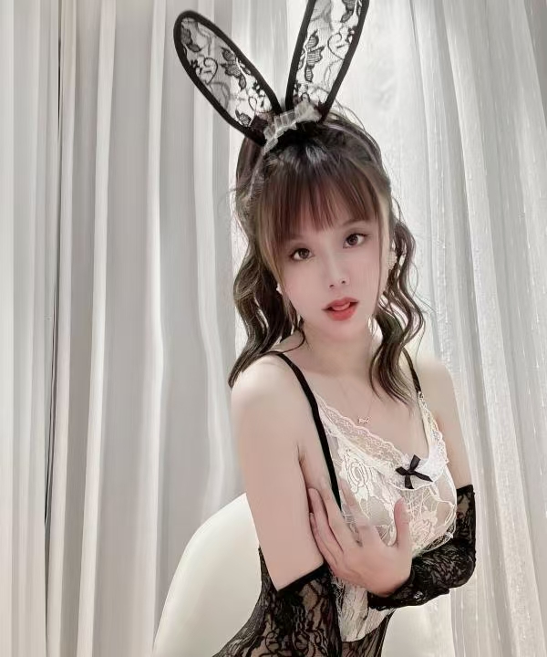 惹火情趣辣妹洛洛