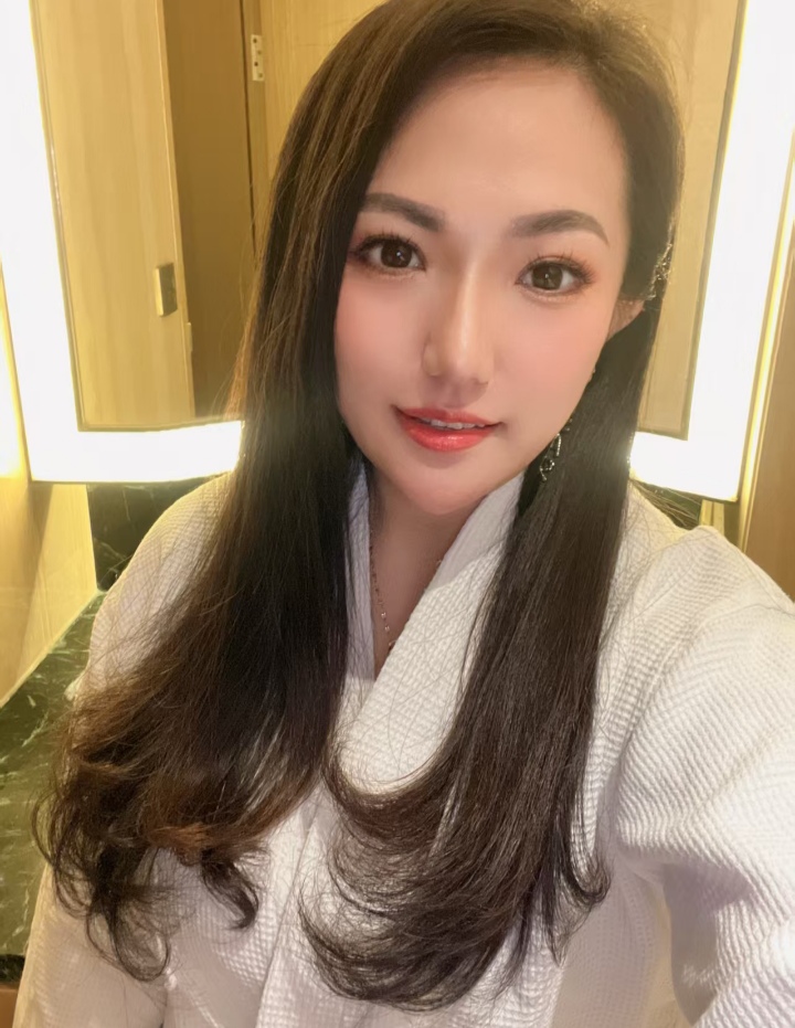 浦东美乳御姐童童