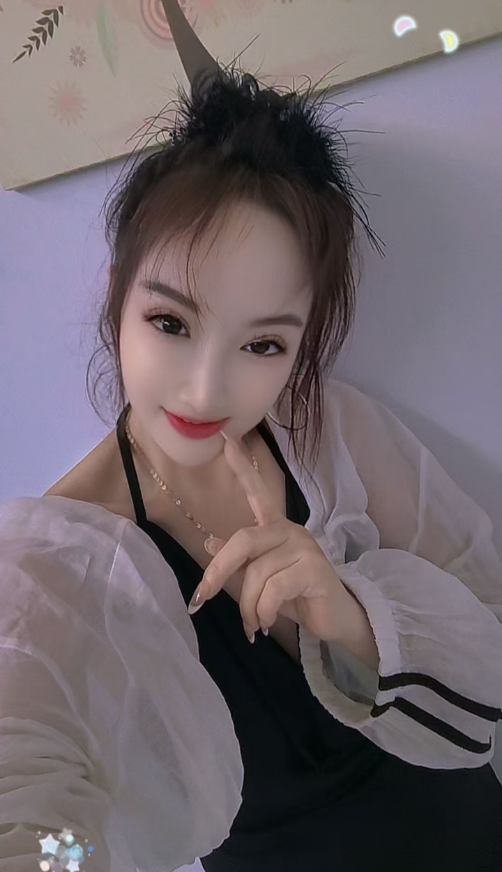 丰润热辣小姐姐珠珠