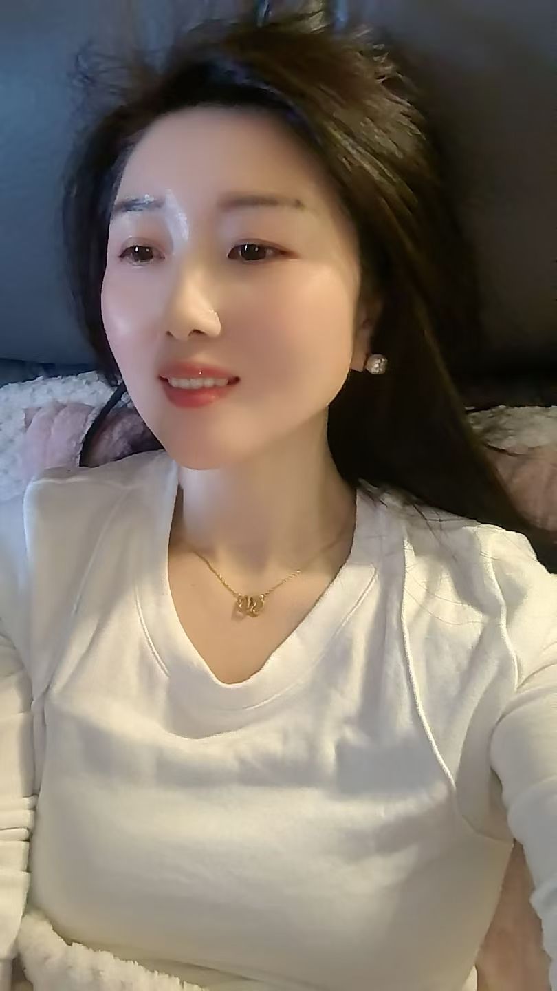 完美的小少妇