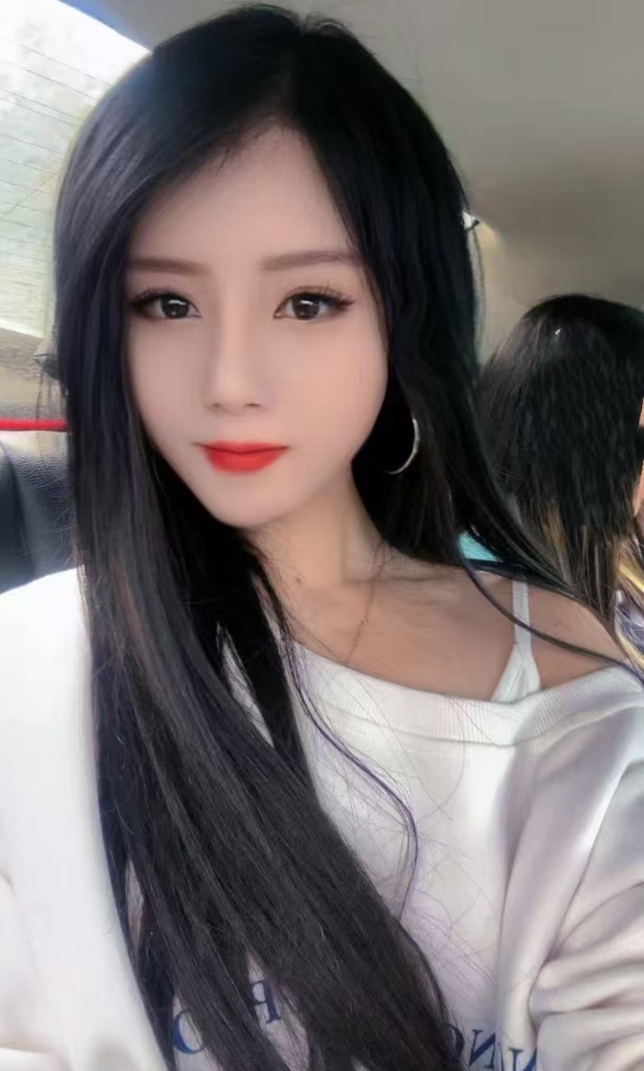 武侯服务控辣妹曼曼