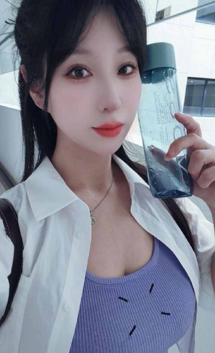 吴中蜂腰巨乳尤物