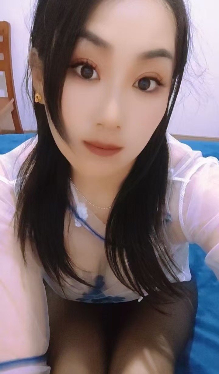 热辣兼职小姐姐初识