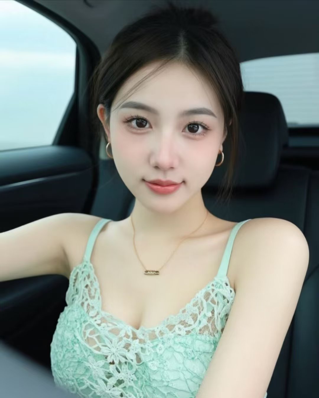 天河白嫩甜妹娇娇