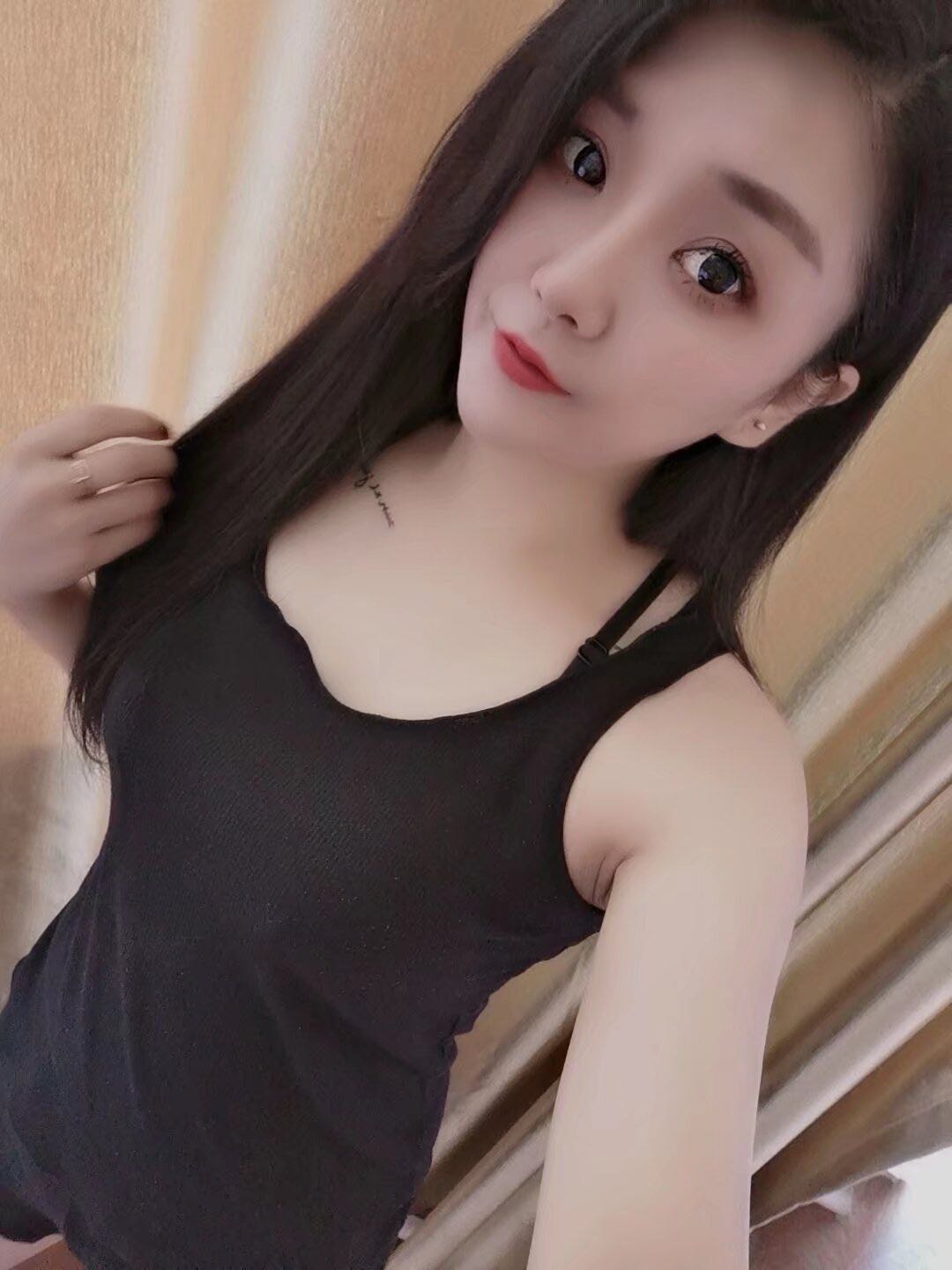 居家御姐，细腰翘臀