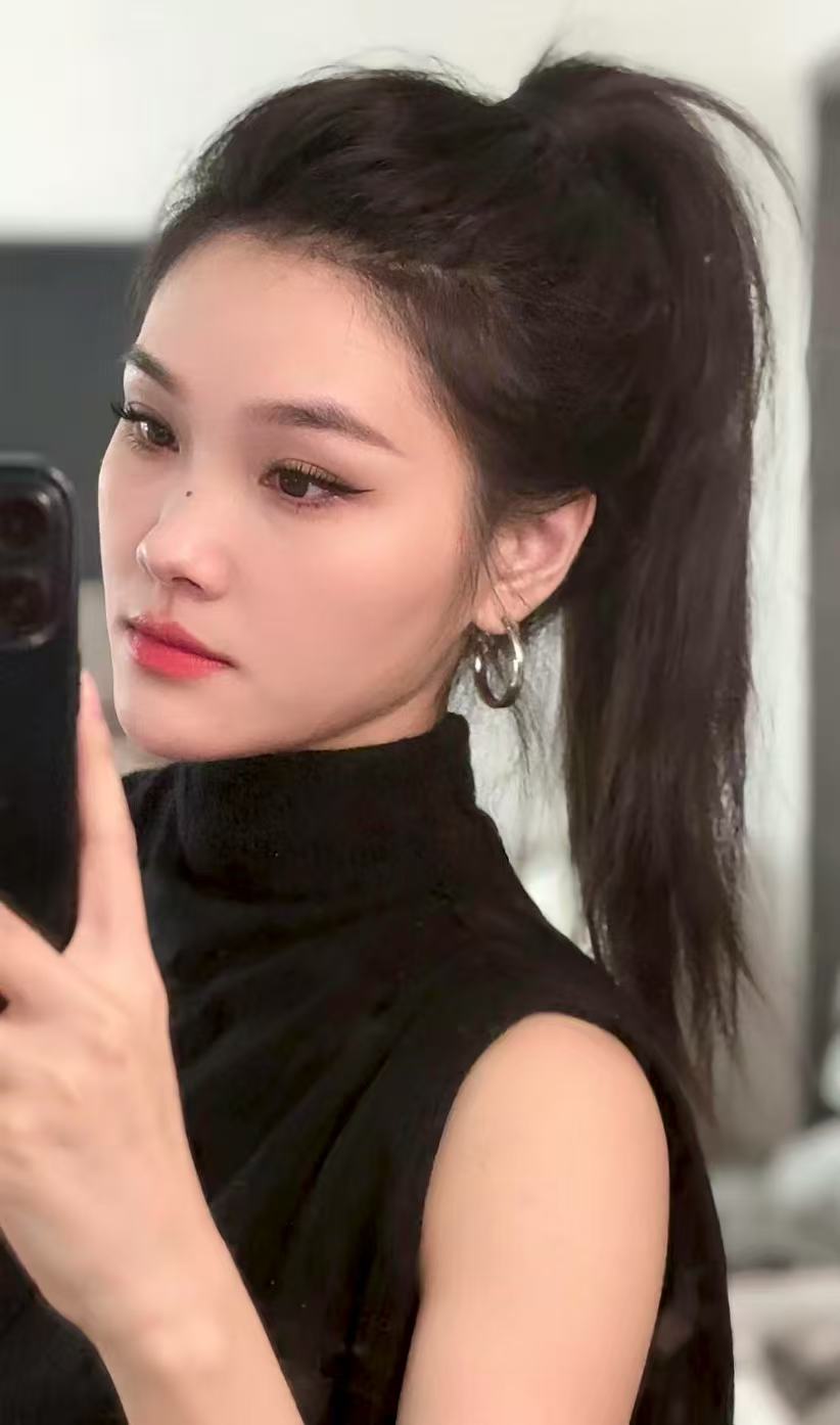 会展附近高挑小妹