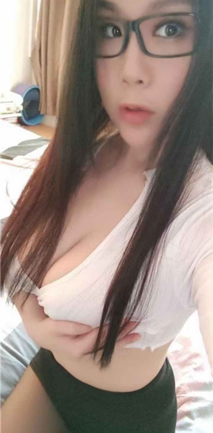虹口美乳情趣瑶瑶