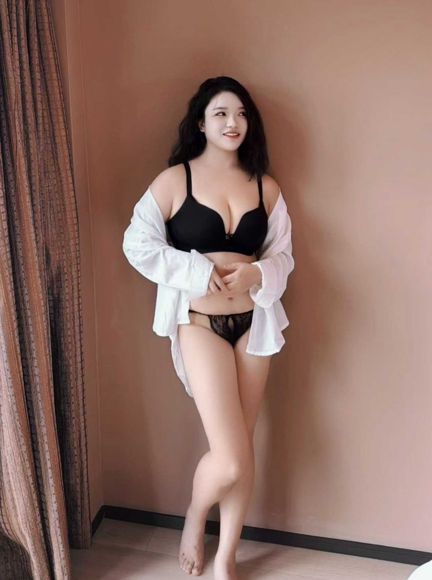 黄埔 丰满型 卡哇伊 晴天