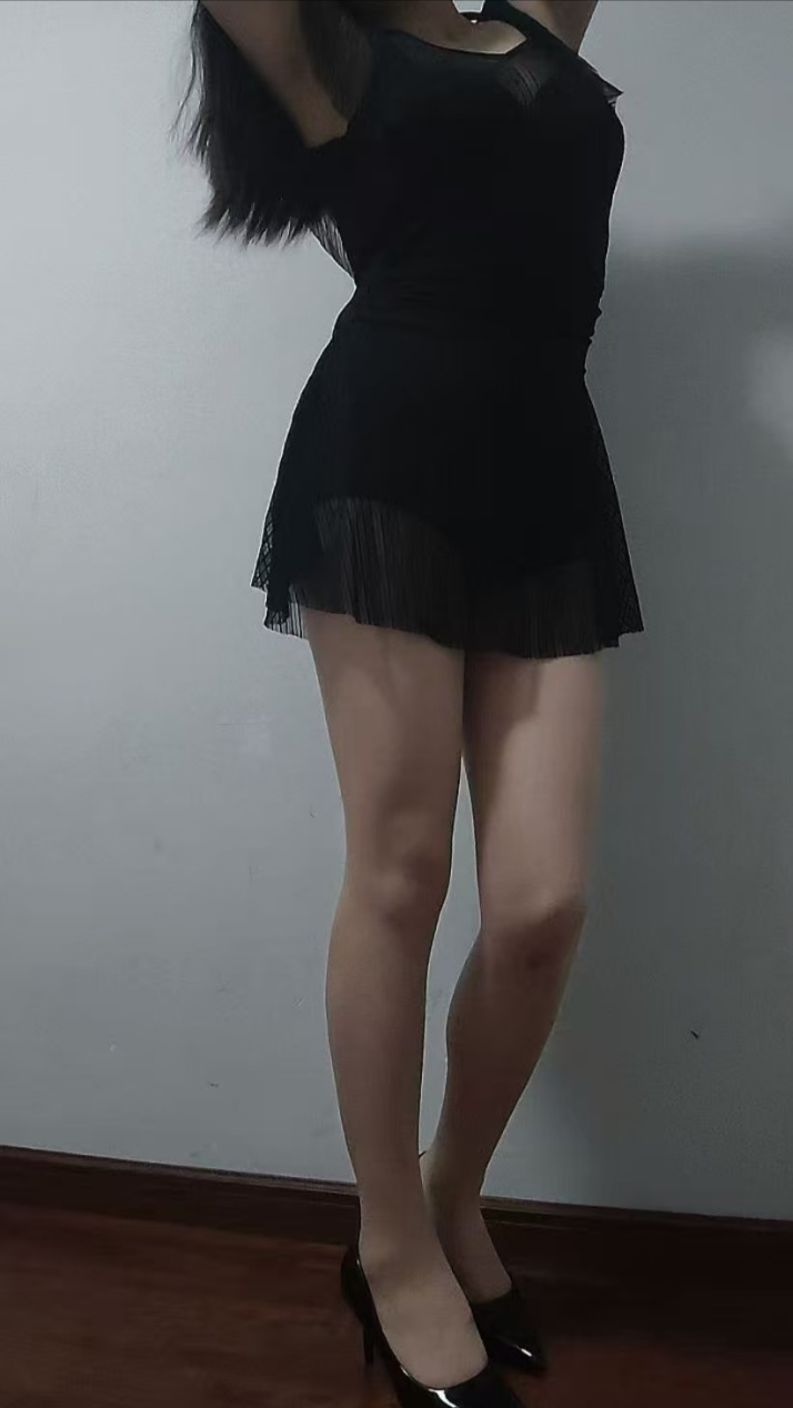 萧山风Sao小少妇乐乐