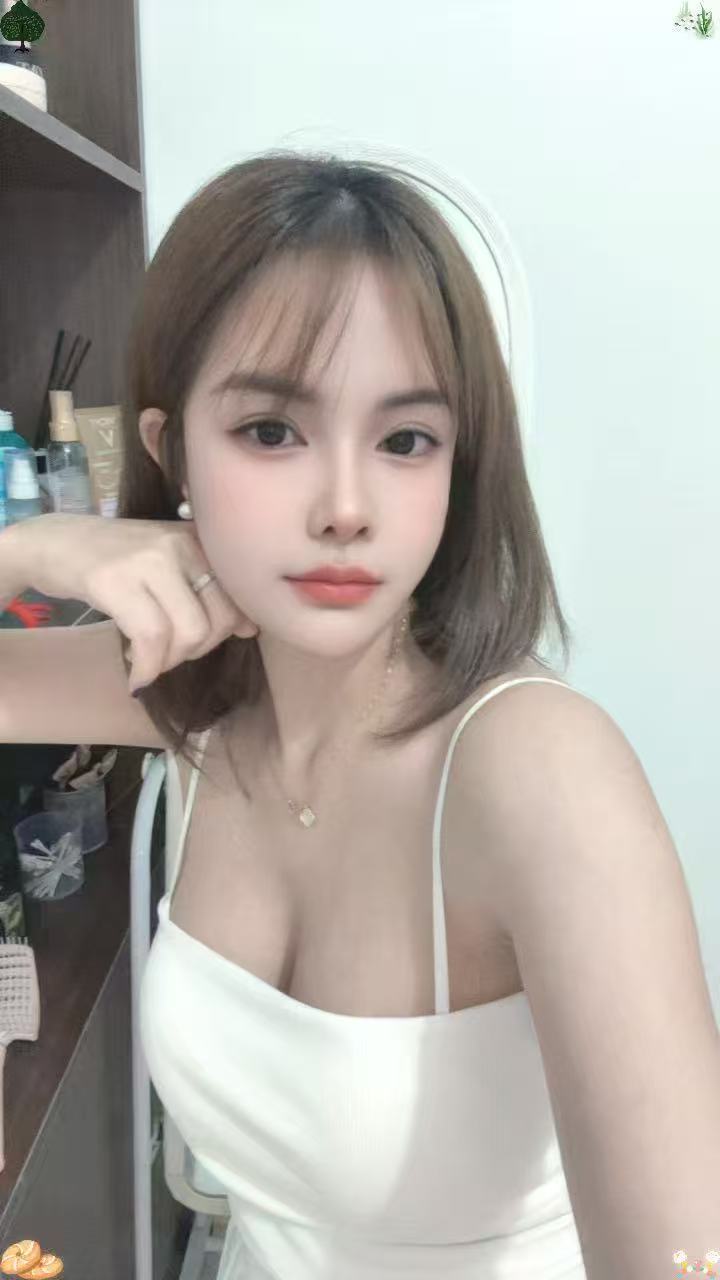 年轻漂亮，身材好的妹子