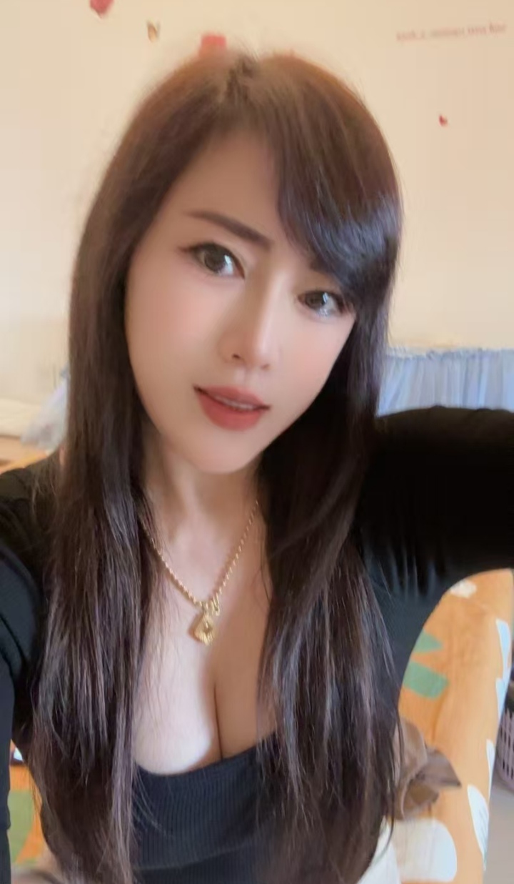 汉阳情趣大奶瓶珊珊