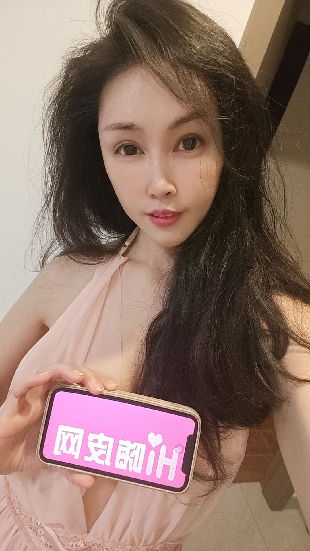 服务系白嫩御姐糖琳