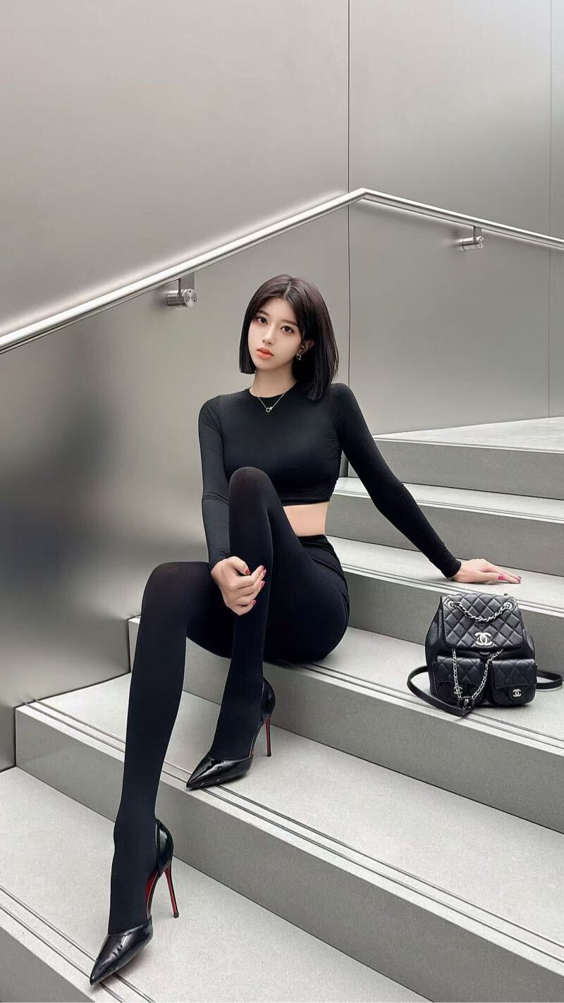 静安兼职短发御姐