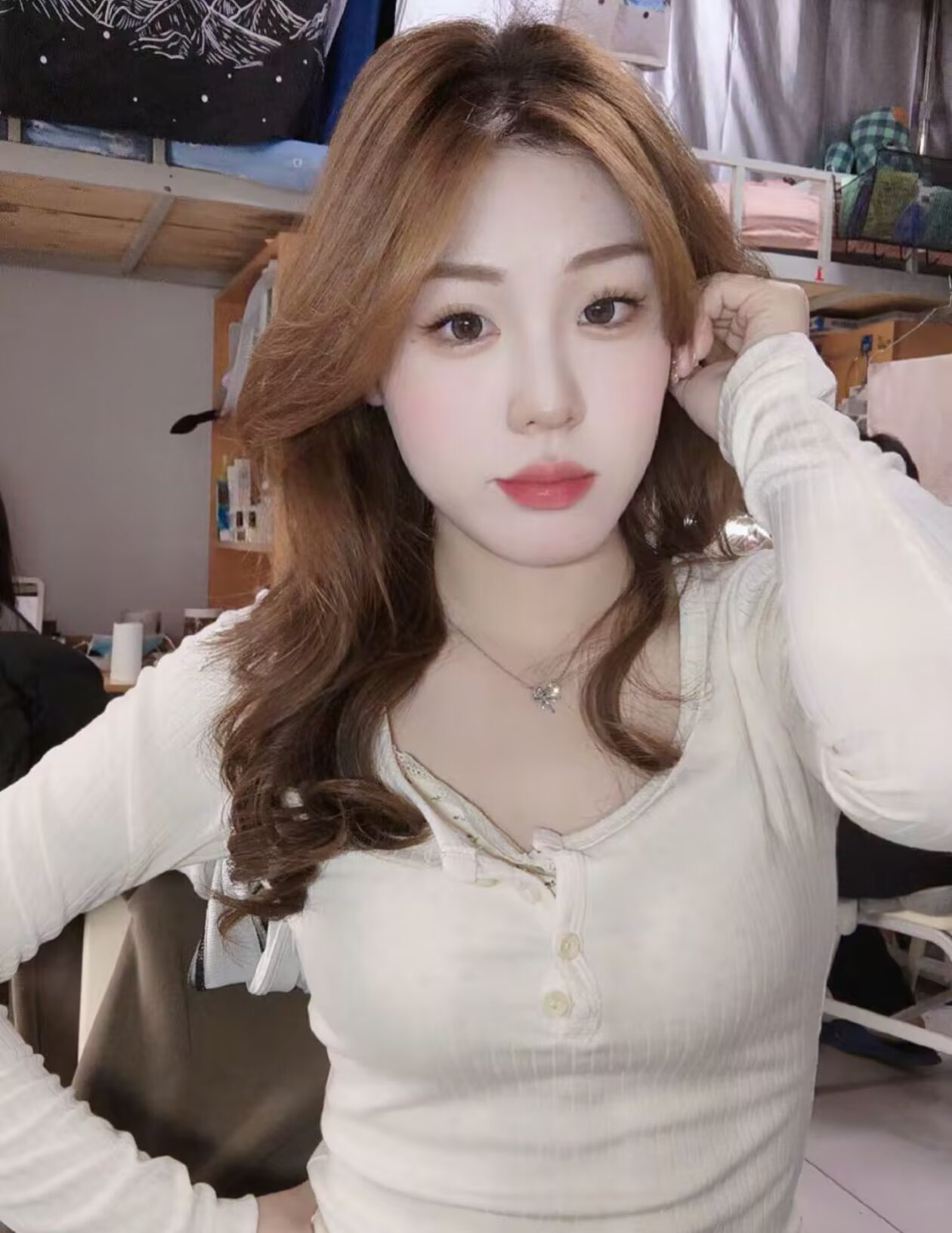 萝莉 性感火辣制服诱惑 带房 外出