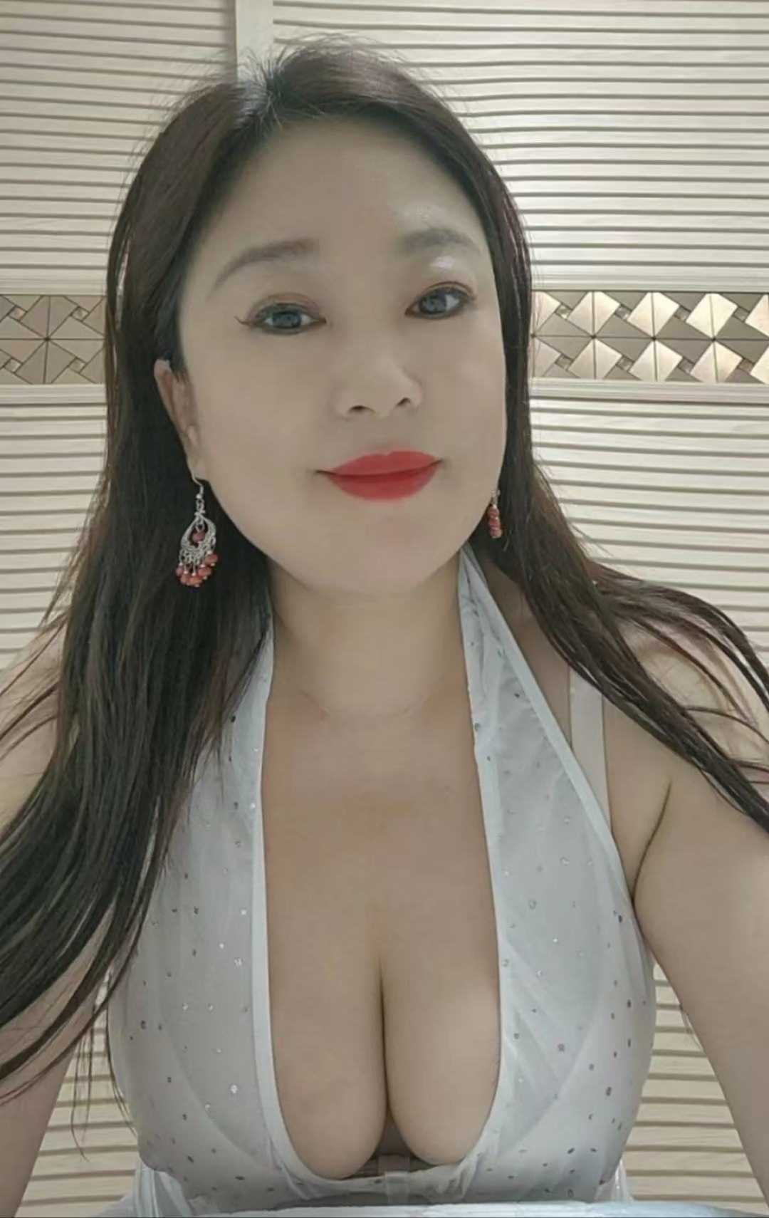 少妇泄火第一，不踩雷