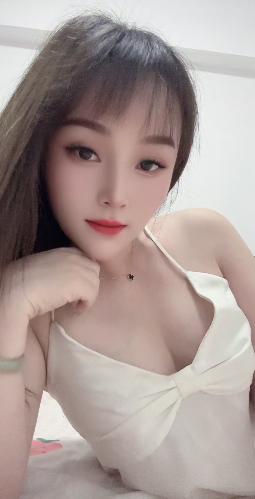 很小妹妹一样紧，房间也很干净