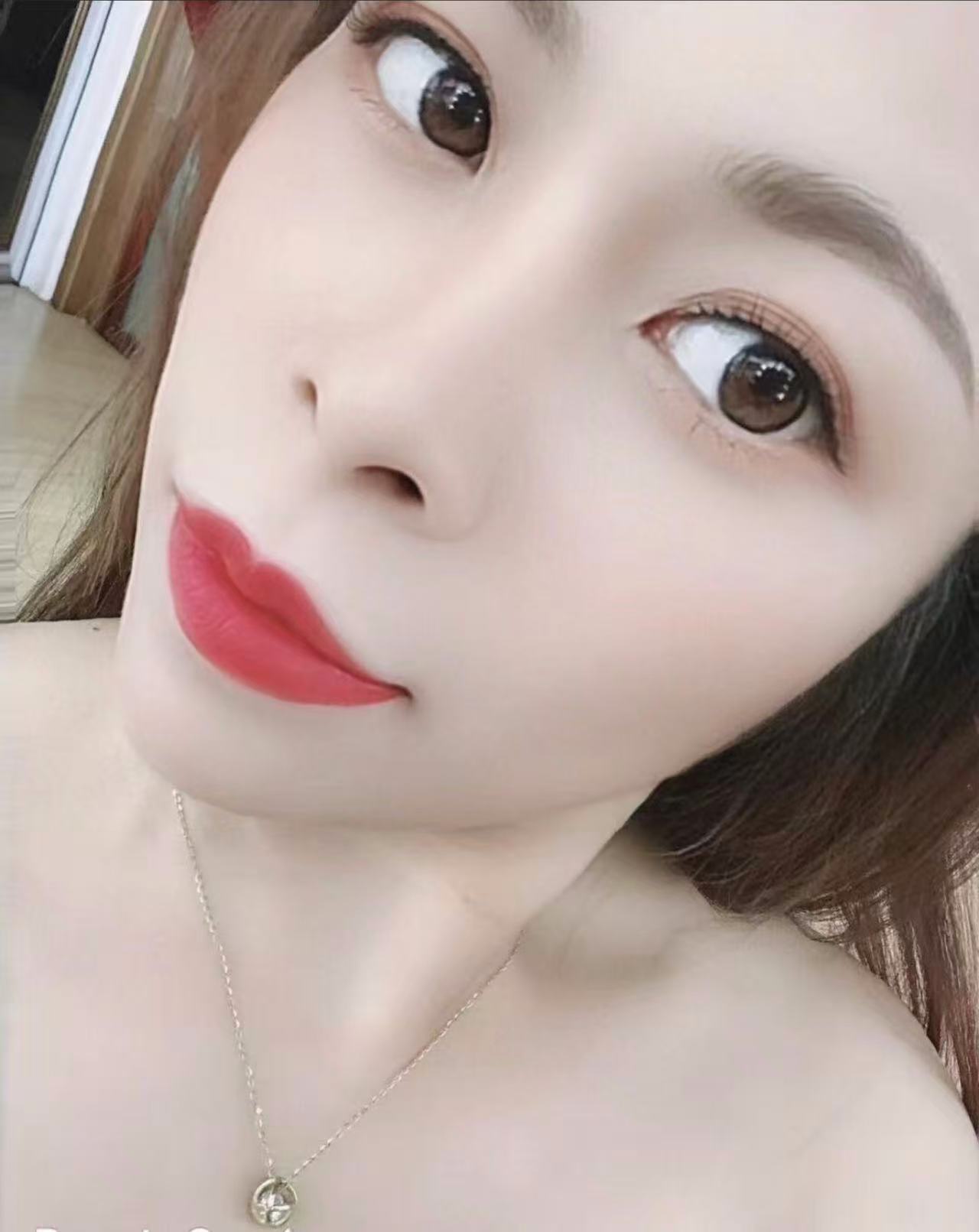 微胖型的少妇，身材不错