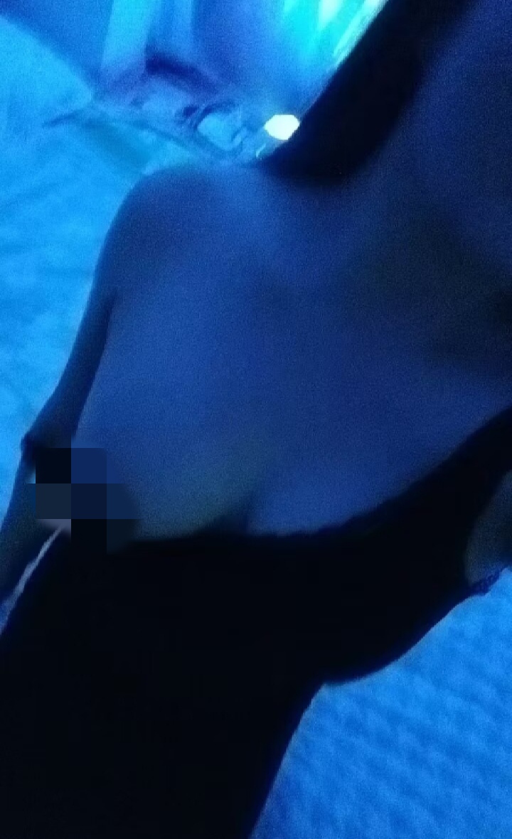 极品御姐神似徐冬冬